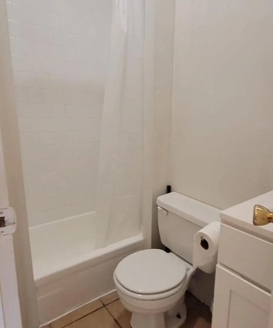 Superlative Midtown Manhattan Apartment New York